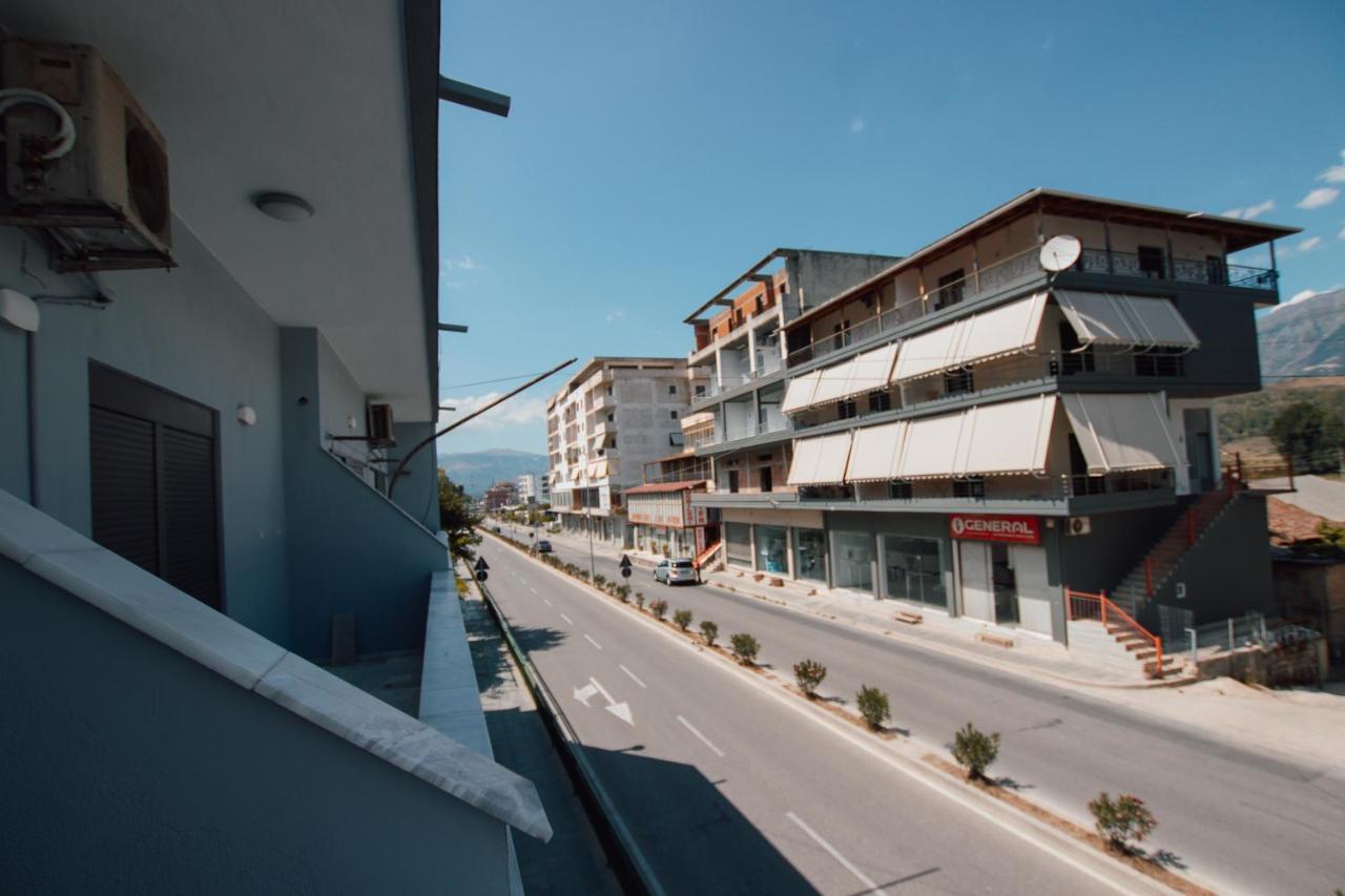 Hotel Lunxheria Гирокастра Экстерьер фото